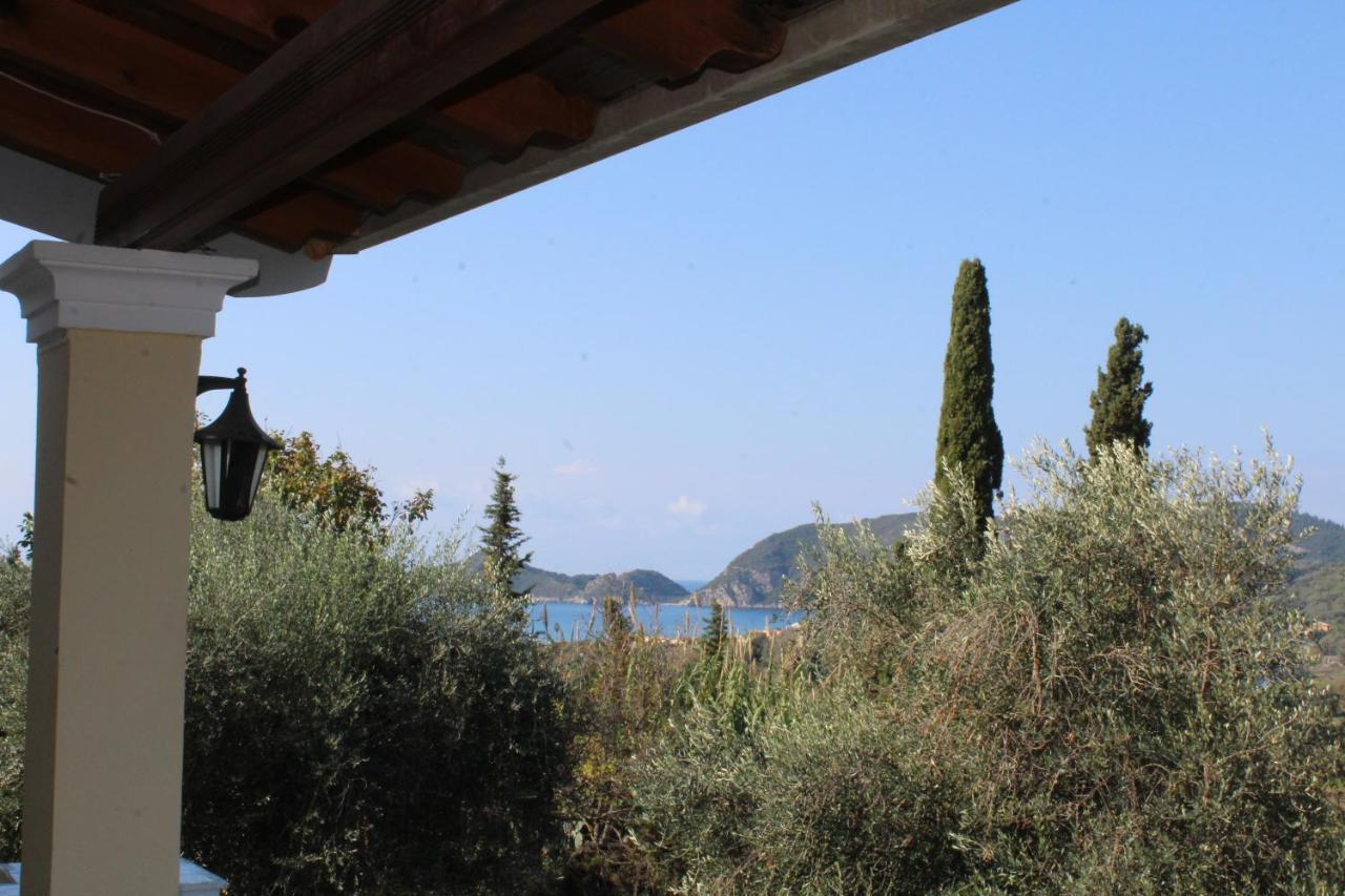 Villa Marina Agios Georgios Pagon Exterior foto